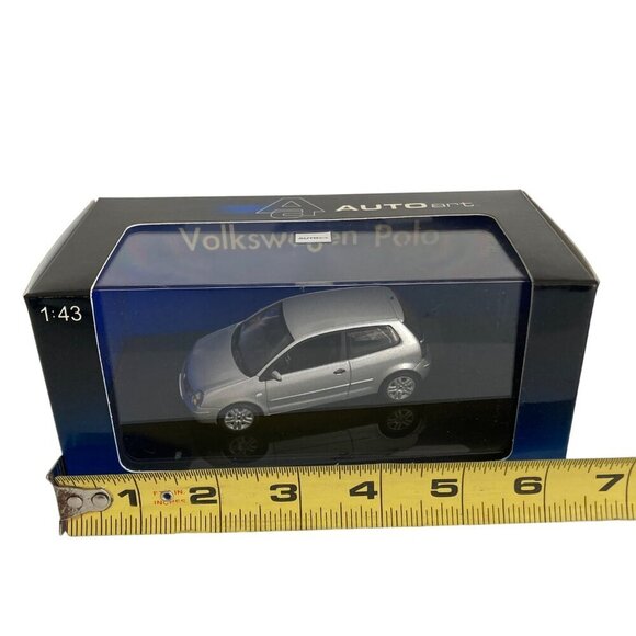 Autoart Volkswagen VW Polo Diecast Car #59761 Silver Metallic 1/43 Scale NEW! - Picture 2 of 6